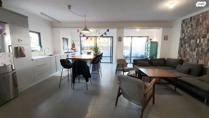 דירת גן, קרית שלום, תל אביב יפו