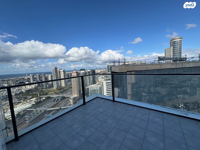 דירה, אריאל שרון, סיטי, גבעתיים