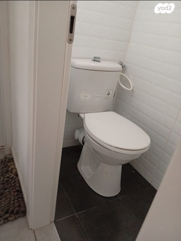 דירה, גיורא יוספטל, נאות הרצל, נתניה