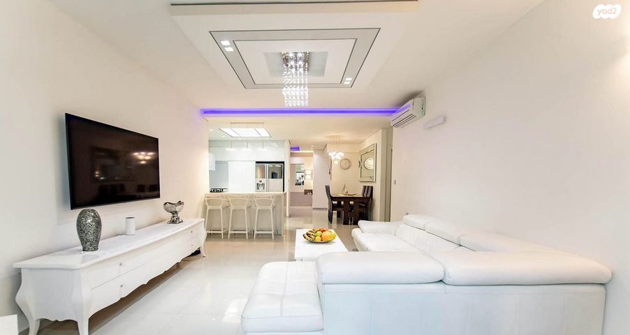 הרב צבי יהודה 5