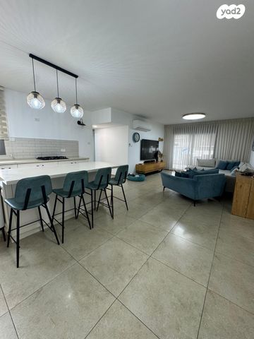 דירה, נווה זאב, נאות אילן, באר שבע