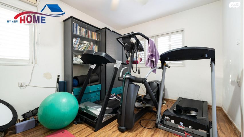 בית פרטי/ קוטג', המגילה 63, נווה חוף, ראשון לציון