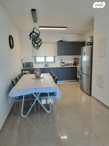 דירה, אייר, הכרמים, מודיעין מכבים רעות