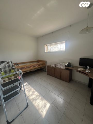 בית פרטי/ קוטג', אהוד בן גרא, העיר העתיקה, רמב"ם, דרום, באר שבע