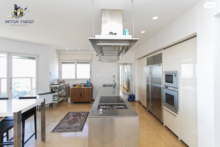 גג/ פנטהאוז, חיפה