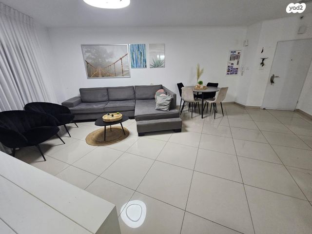 דירה, שדרות יוהנה ז'בוטינסקי 58, נווה זאב, נאות אילן, באר שבע