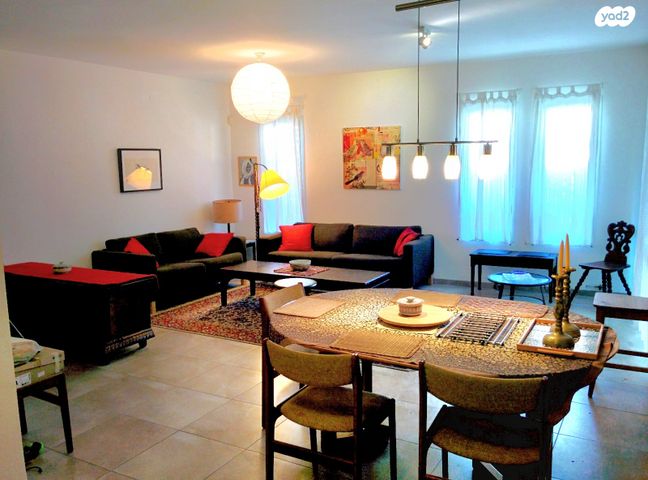 דירת גן, רביבים, תל אביב יפו