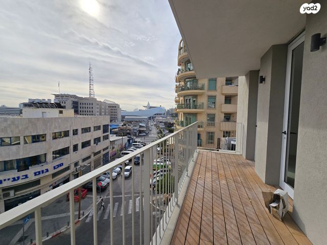 גג/ פנטהאוז, הרבי מבכרך 42, צפון יפו, המושבה האמריקאית-גרמנית, תל אביב יפו