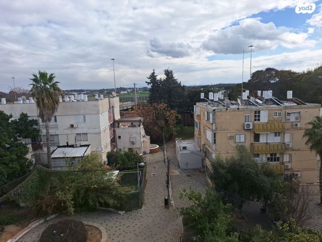 דירה, גיורא יוספטל, נאות הרצל, נתניה