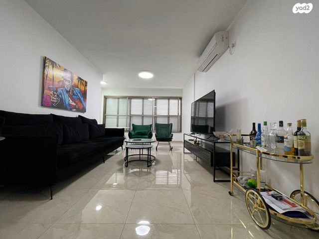 דירה, ביל"ו, חולון