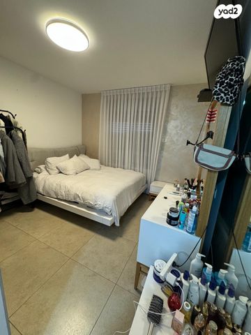 דירה, נווה זאב, נאות אילן, באר שבע