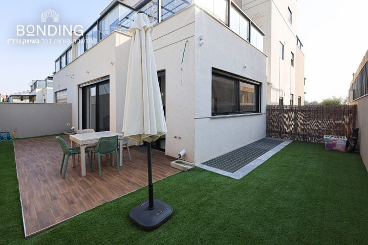 דירת גן, אבן יהודה