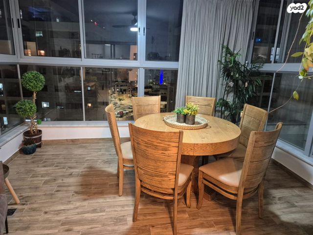 דירה, נתיבות