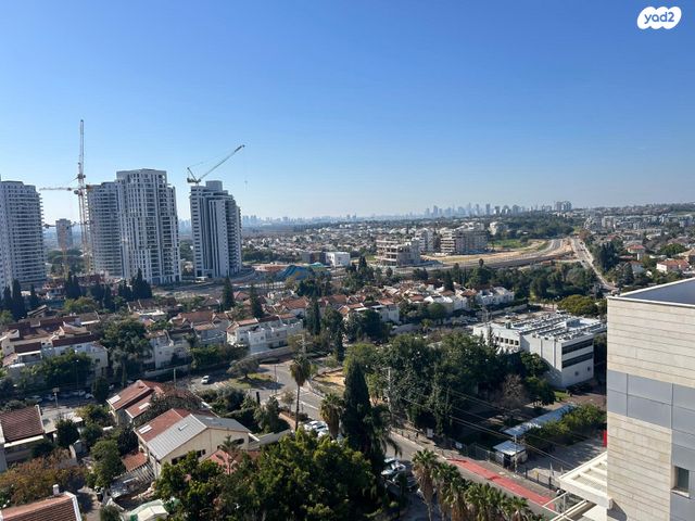 גג/ פנטהאוז, הוד השרון