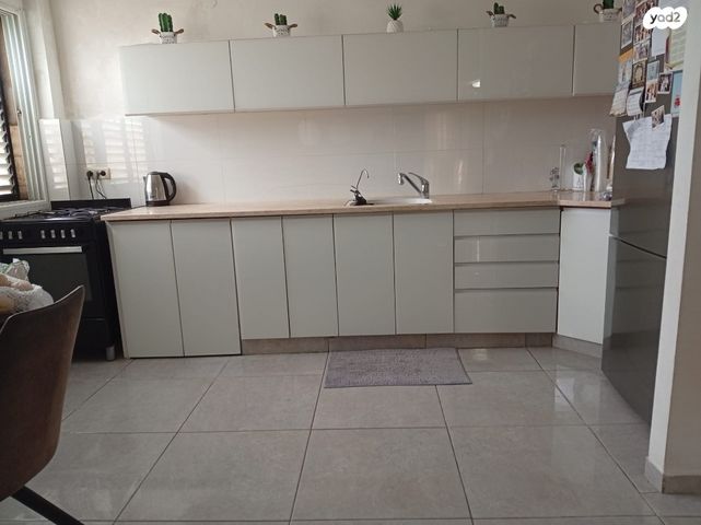 דירה, גיורא יוספטל, נאות הרצל, נתניה