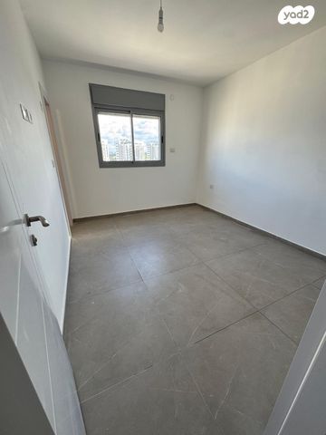 דירה, מפל התנור, אשקלון