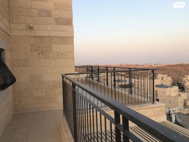 גג/ פנטהאוז, שמעון בן חמו, חומת שמואל, הר חומה, ירושלים