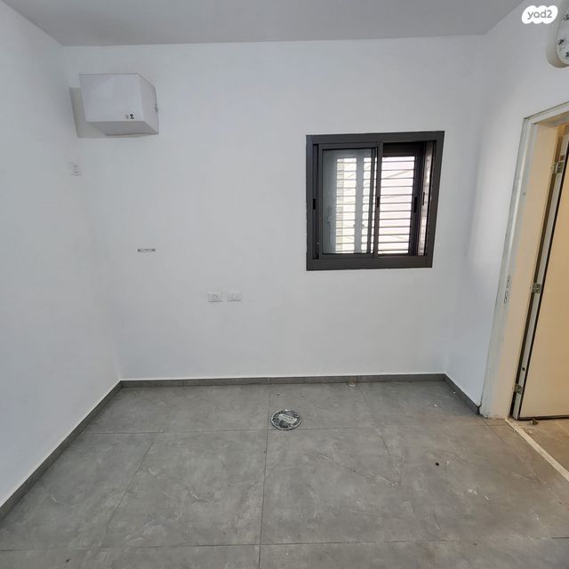 דירה, לח"י 25, שאר העיר, בני ברק