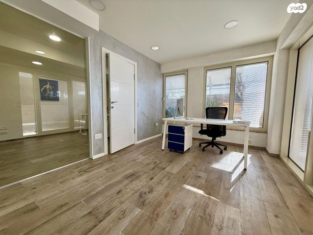 משרדים, הירקון, הצפון הישן - דרום, תל אביב יפו