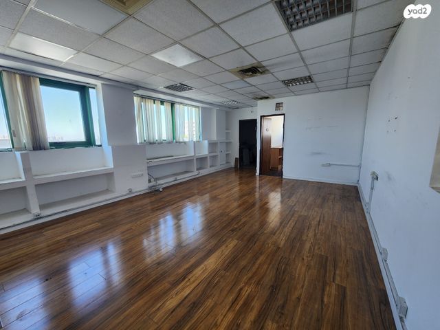 ברל כצנלסון 5