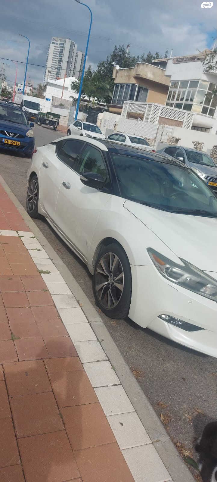 מודעת רכב ניסאן מקסימה