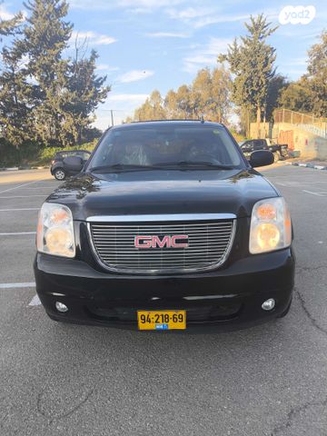 מודעת רכב ג'י.אם.סי יוקון