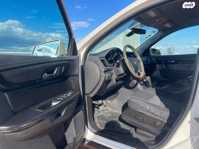 שברולט טראוורס