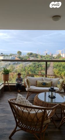 דירה, אהוד מנור 1, חתני פרס ישראל, באר יעקב