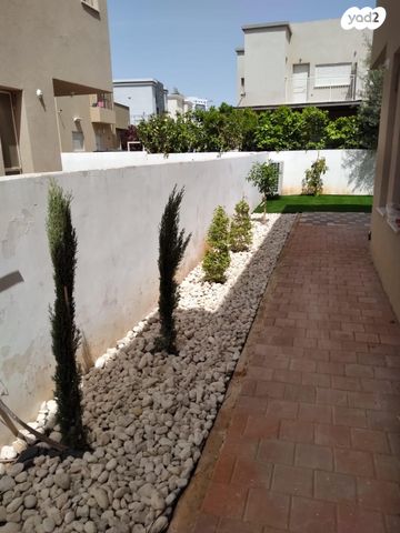 בית פרטי/ קוטג', אכזיב 3, הפארק, חדרה