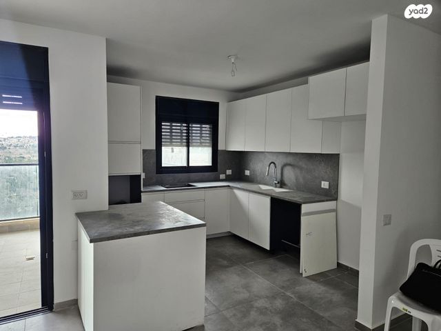 דירת גן, אבנר חי שאקי, גילה, ירושלים