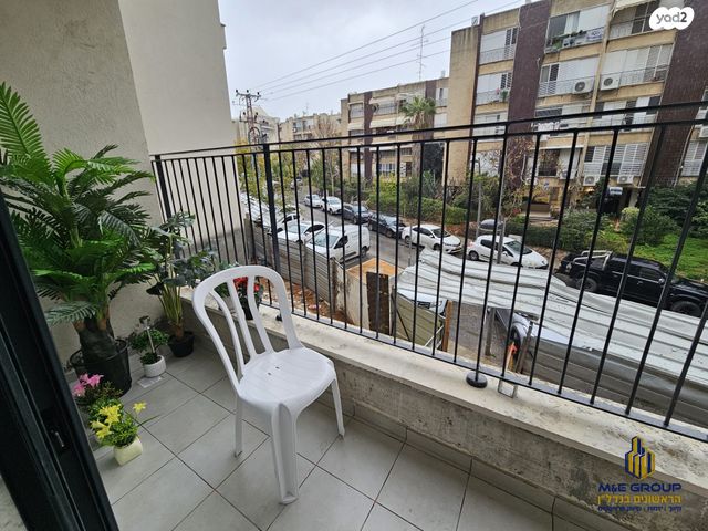 שמואל שרירא 