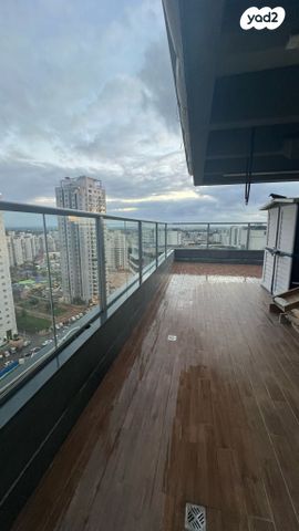 גג/ פנטהאוז, שדרות הרב משה שמואל שפירא 3, פארק המושבה, באר יעקב