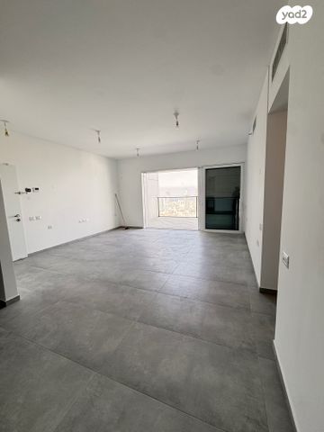 דירה, סיטי, גבעתיים