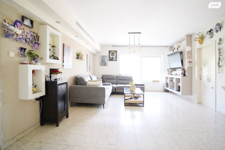 דירה, מודיעין מכבים רעות