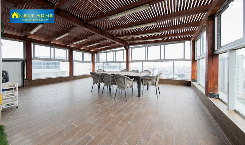 גג/ פנטהאוז, הגר"א 10, רמת חן ובן ציון, נתניה