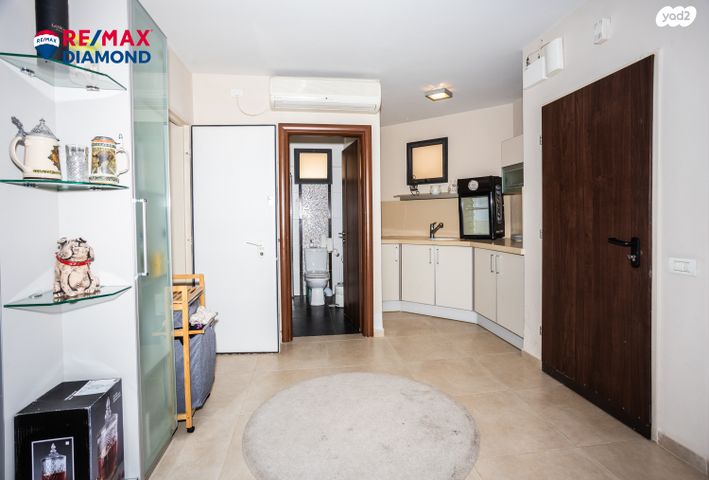 דו משפחתי, הרצליה הצעירה, הרצליה