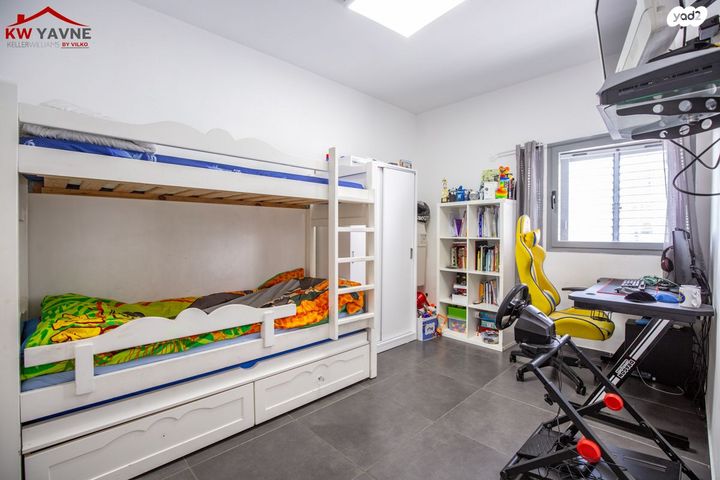 גג/ פנטהאוז, הנחל, רמות ויצמן, יבנה