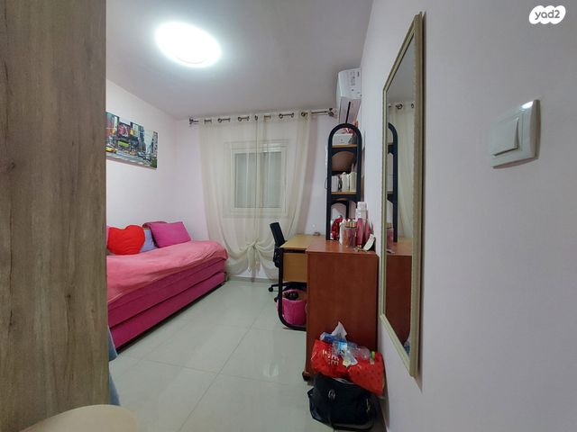 גג/ פנטהאוז, תלמים, גני אביב, לוד