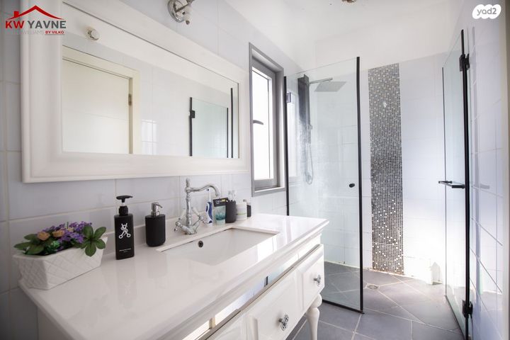 גג/ פנטהאוז, הנחל, רמות ויצמן, יבנה