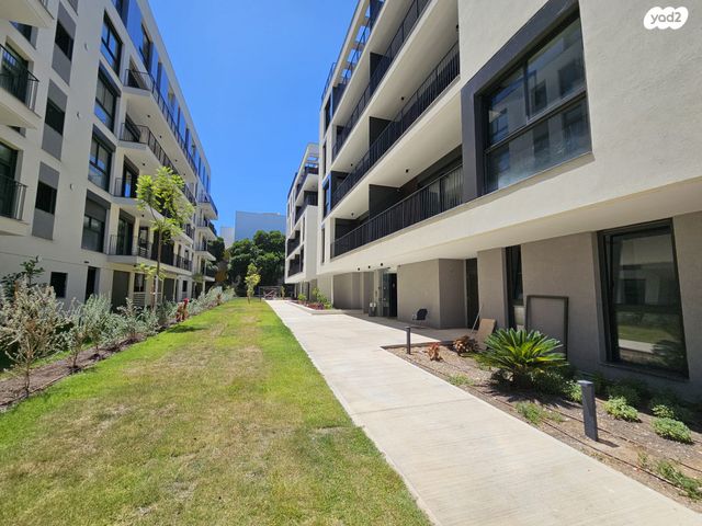 דירה, בארט 7, נווה אביבים, תל אביב יפו