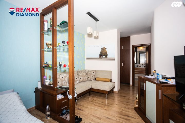 דו משפחתי, הרצליה הצעירה, הרצליה