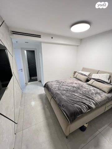 דירה, קדושי קהיר, בת ים