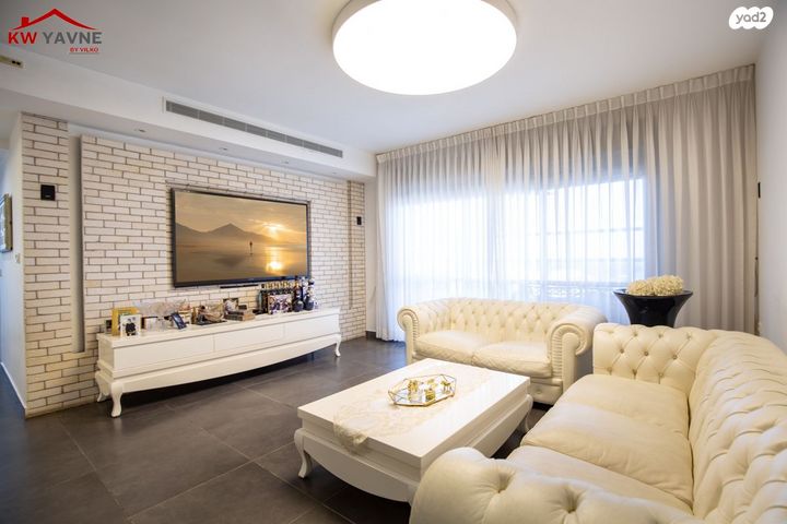 גג/ פנטהאוז, הנחל, רמות ויצמן, יבנה