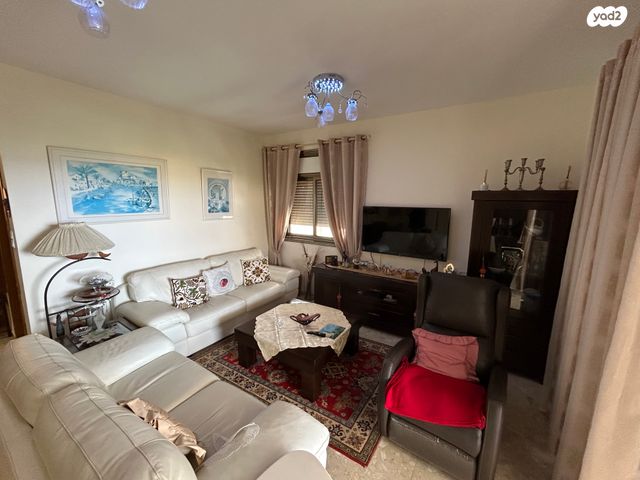 דירה, ז'בוטינסקי, עיר, מרכז העיר, נהריה