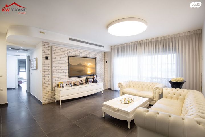 גג/ פנטהאוז, הנחל, רמות ויצמן, יבנה