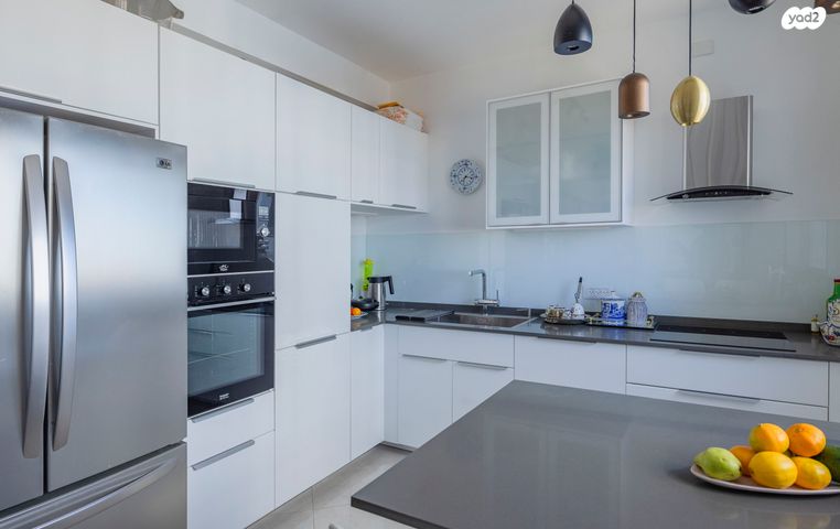 דירה, ארצי שרמן 2, גלי הים, נתניה