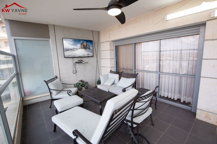 גג/ פנטהאוז, הנחל, רמות ויצמן, יבנה