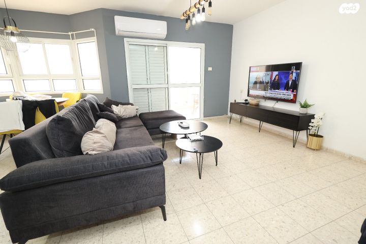 דירה, שדרות יוהנה ז'בוטינסקי 24, נווה זאב, נאות אילן, באר שבע