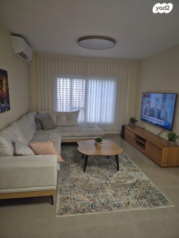 דירה, הרב רפאל אנקווה, קרית נורדאו, נתניה