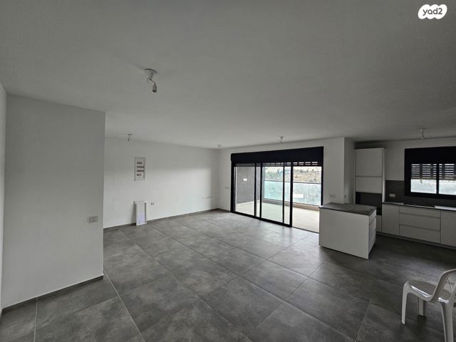 דירת גן, אבנר חי שאקי, גילה, ירושלים